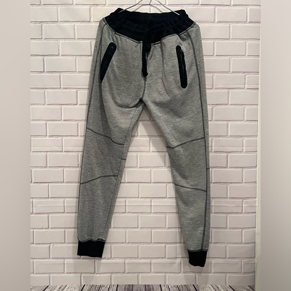 RED RHINO women gray sweatpants /size M